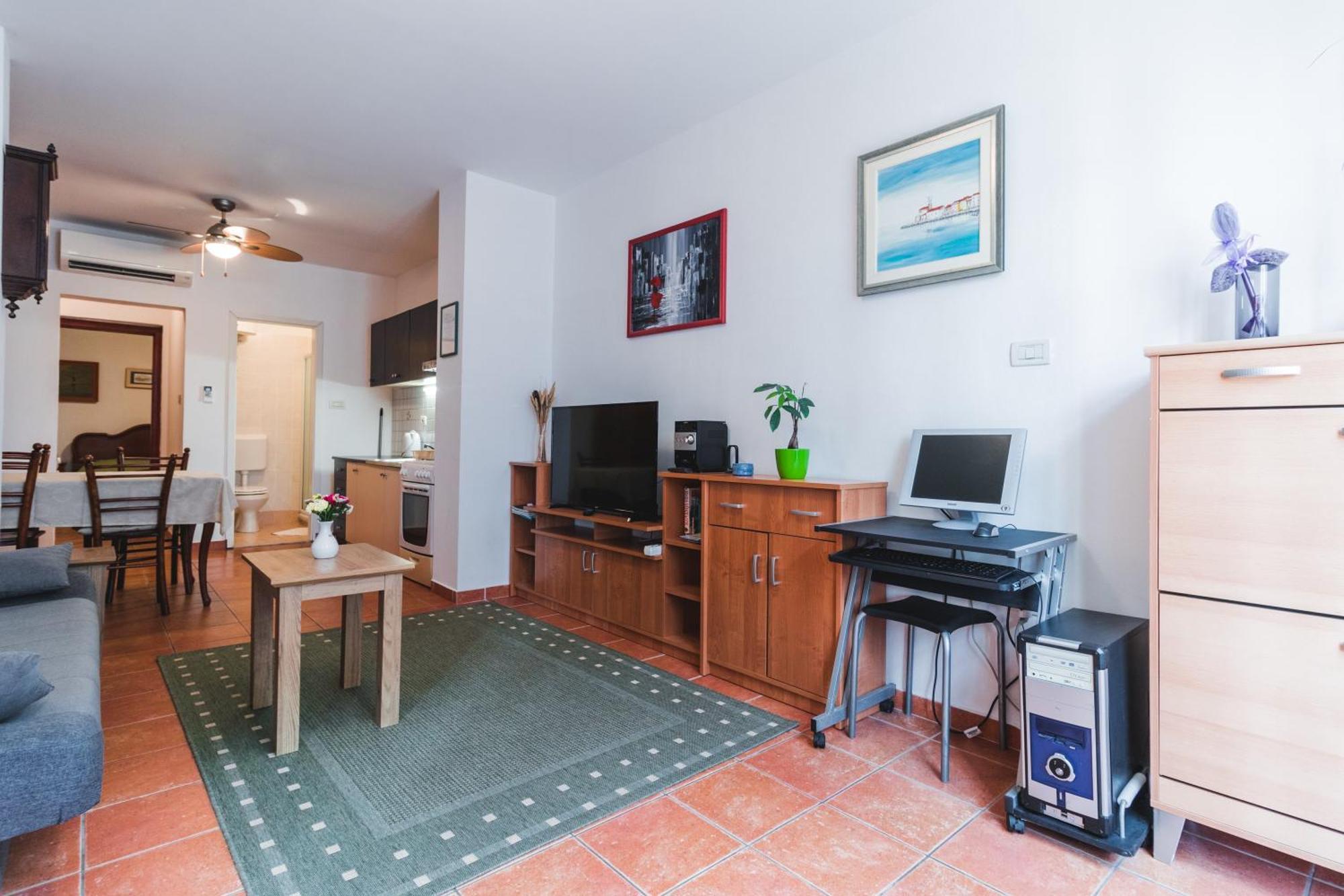 Pri Mari Apartma *